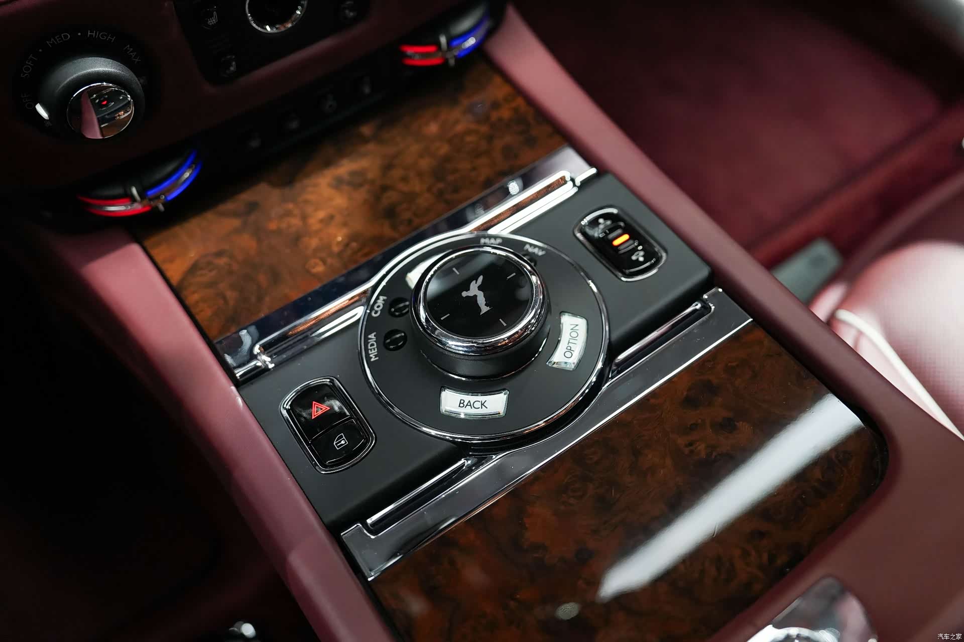 Rolls-Royce Wraith, 2019 16