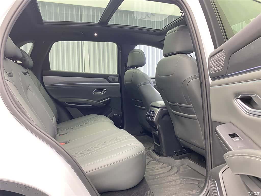 BYD Song, 2025 14
