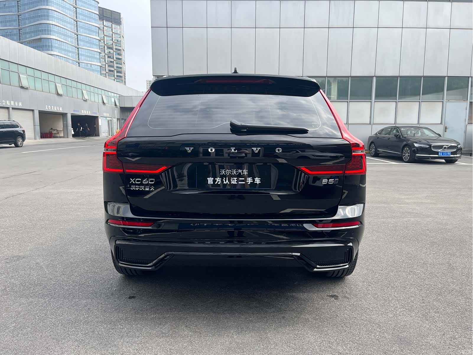 Volvo XC60, 2025 6