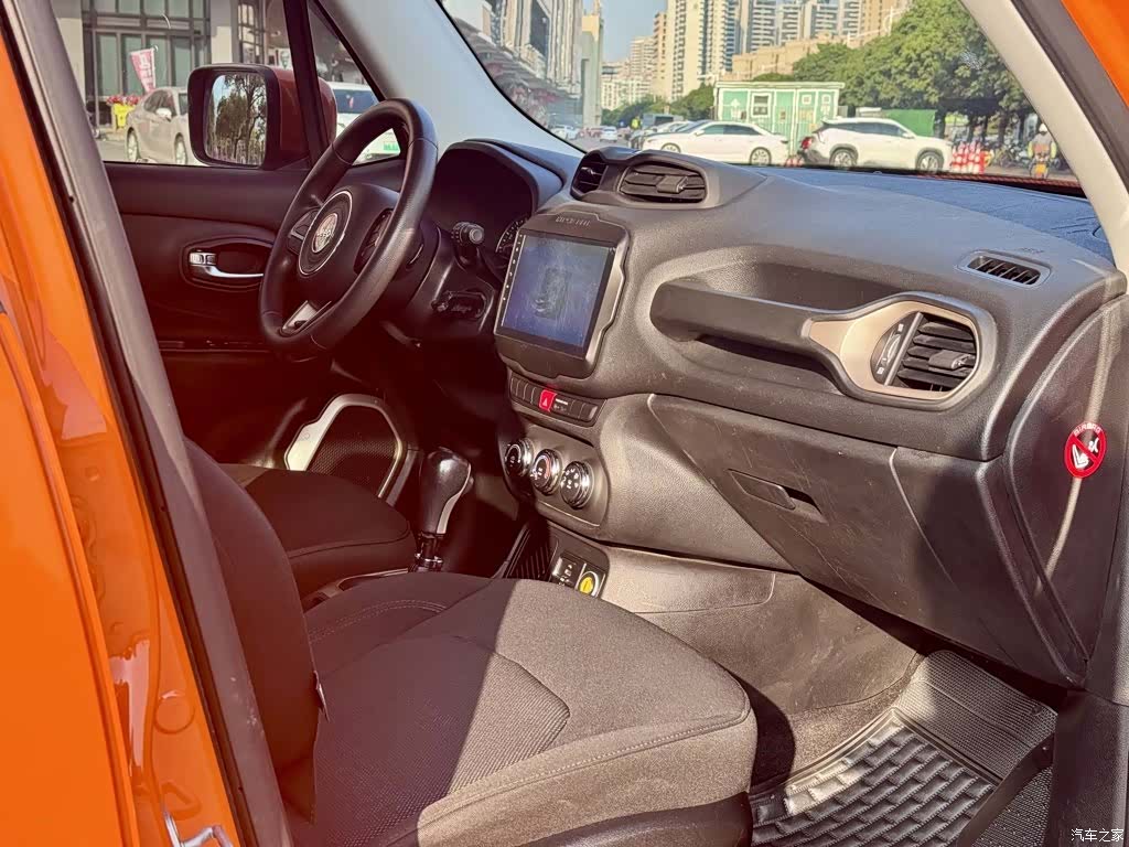 Jeep Renegade, 2017 12