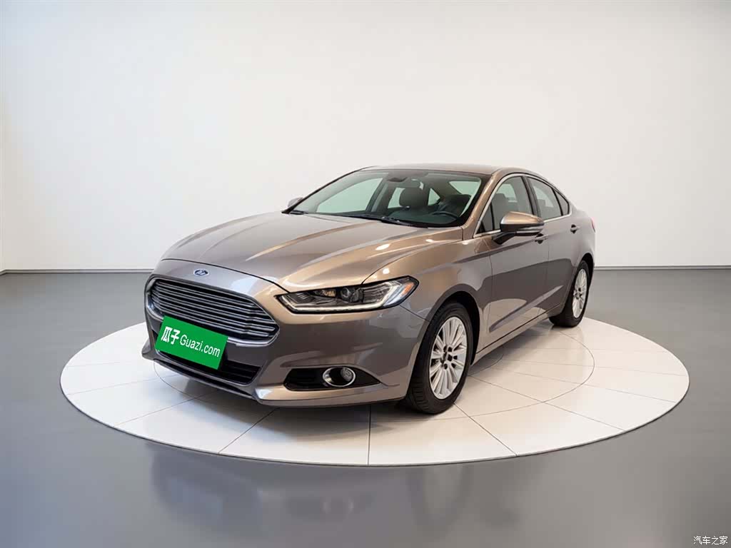 Ford Mondeo, 2015 3