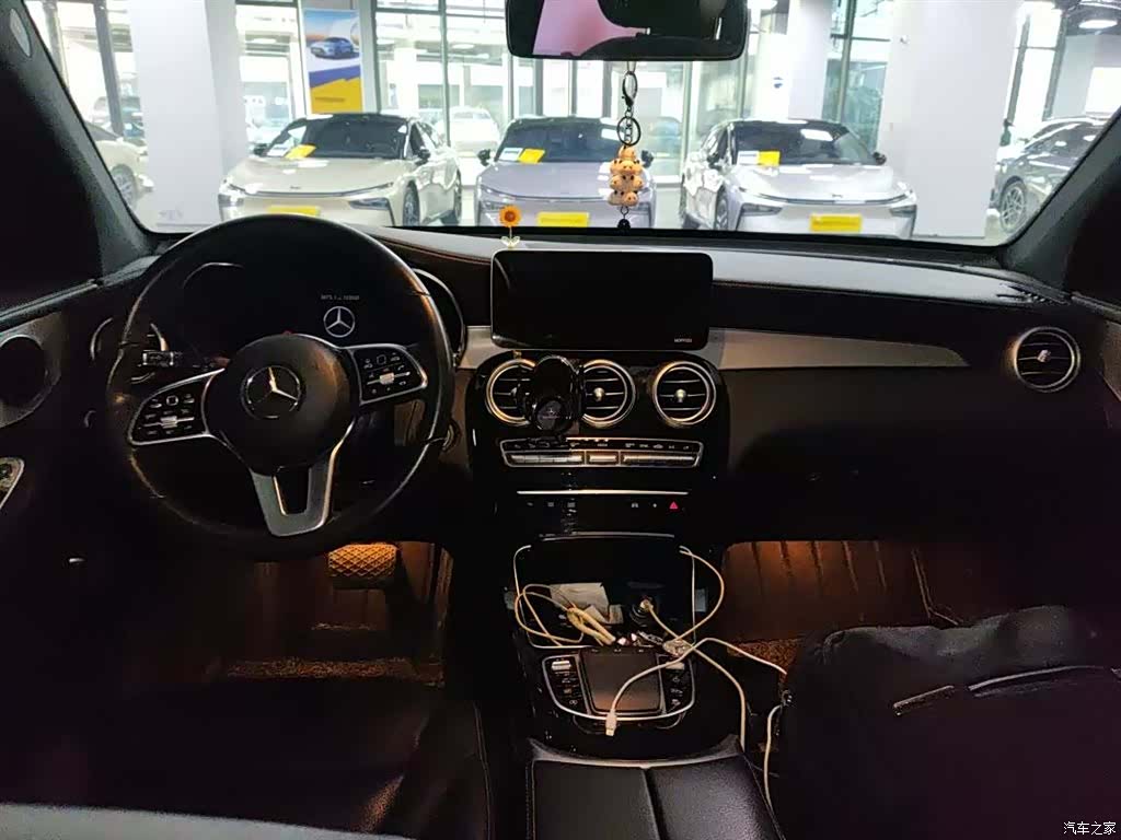 Mercedes-Benz GLC, 2020 все фото