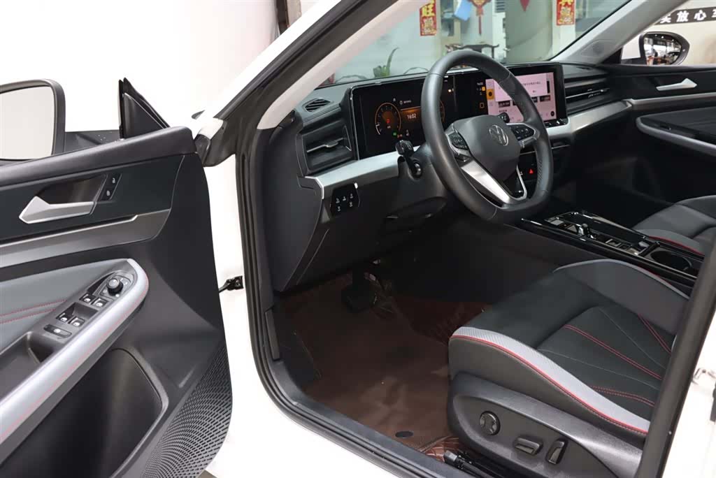 Volkswagen Lamando, 2025 9