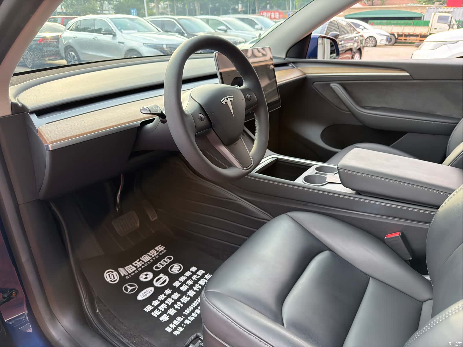 Tesla Model Y, 2022 7