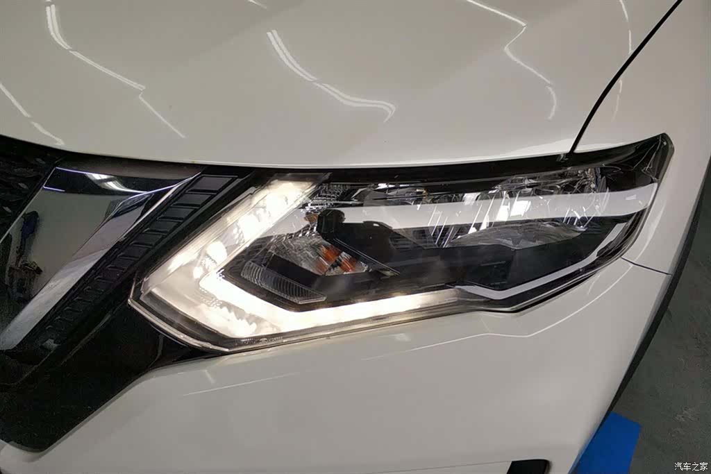 Nissan X-Trail, 2018 все фото