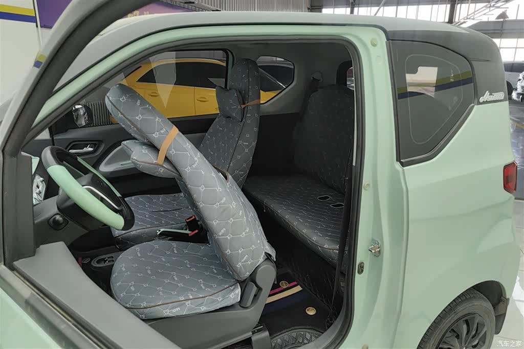 Wuling MINIEV, 2022 11