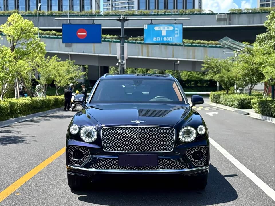 Bentley Tim Yue Bentley Tim Yue