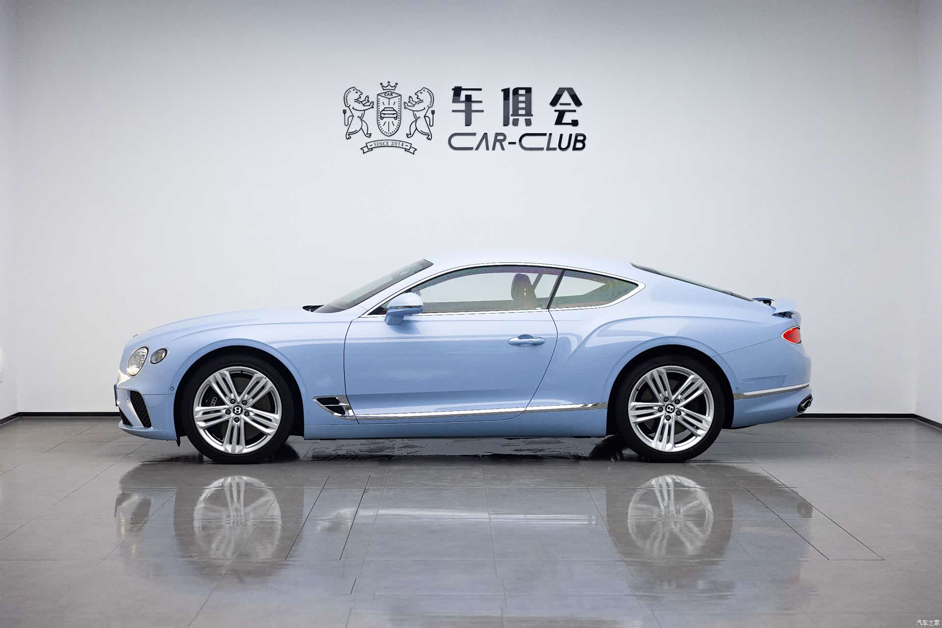 Bentley Continental GT, 2023 2