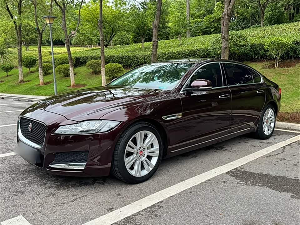Jaguar XFL Jaguar XFL