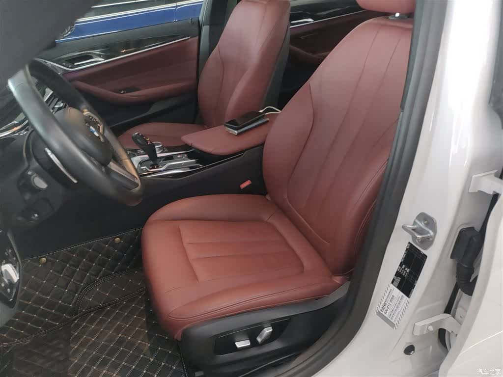 BMW 5 Series, 2018 15