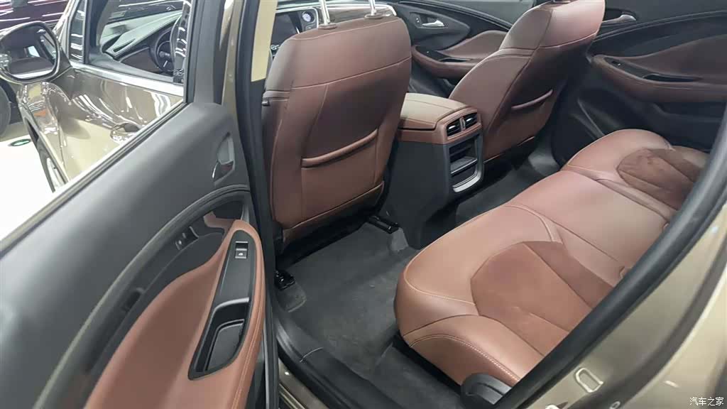 Buick Envision Plus, 2017 6