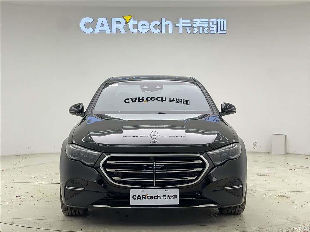 Mercedes-Benz E-Class, 2025 3