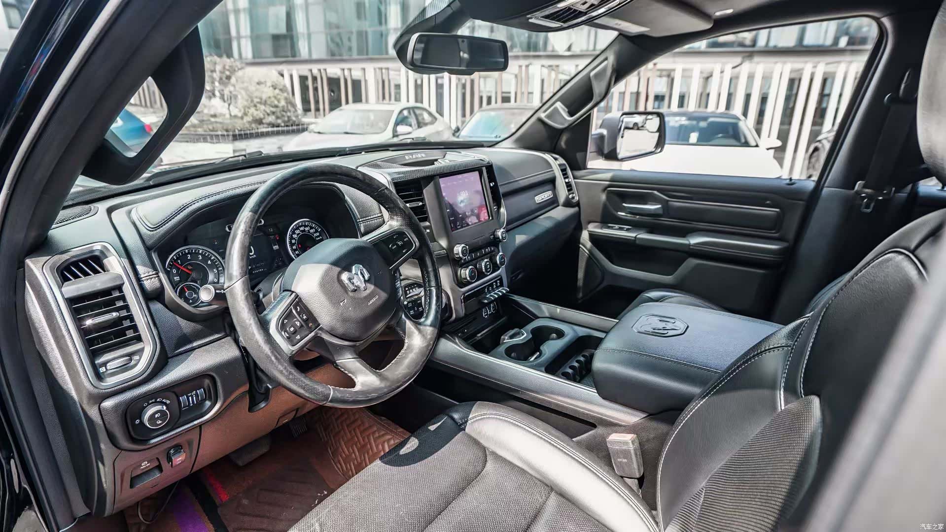 RAM Trucks, 2019 все фото
