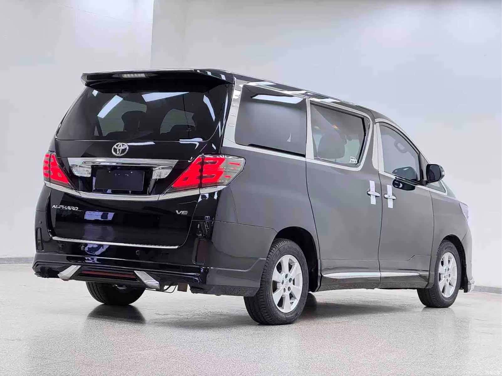 Toyota Alphard, 2012 27