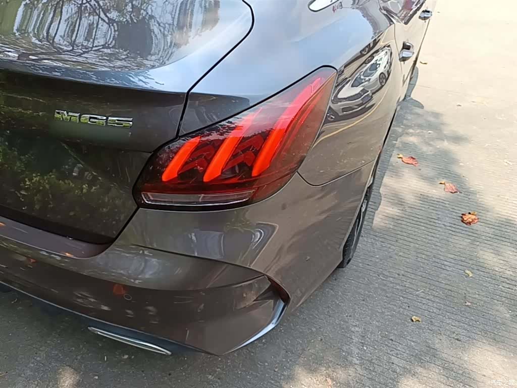 MG MG5, 2021 8