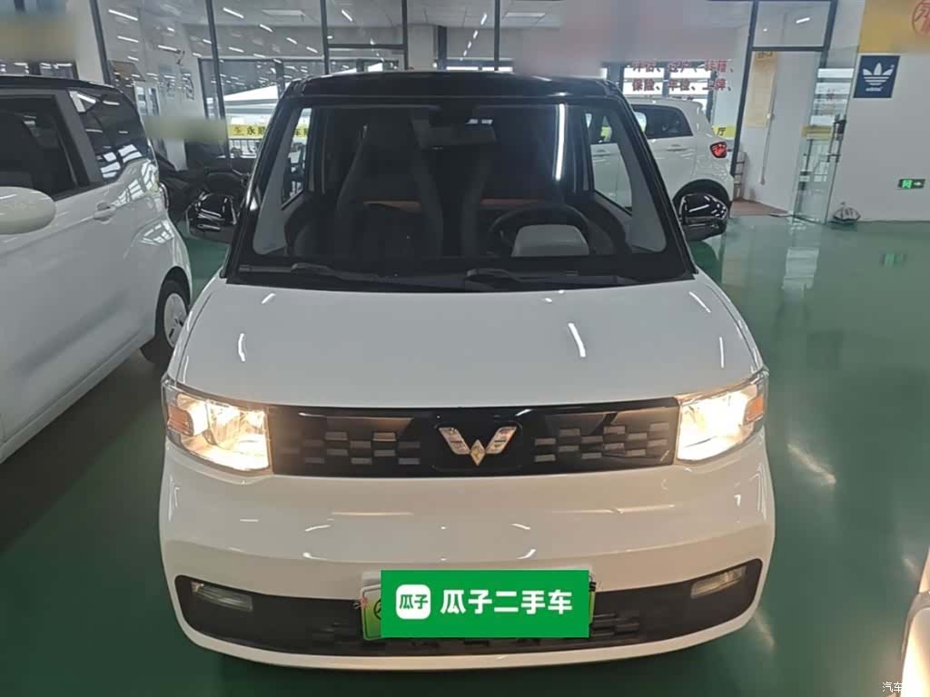 Wuling MINIEV, 2021 3