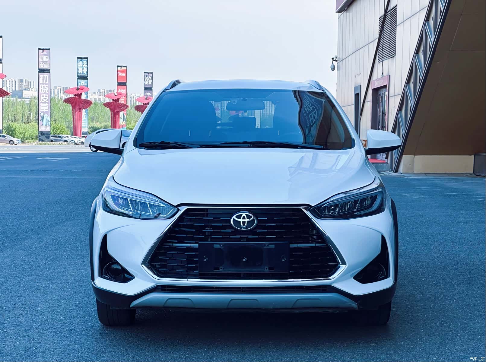 Toyota YARiS L, 2022 2