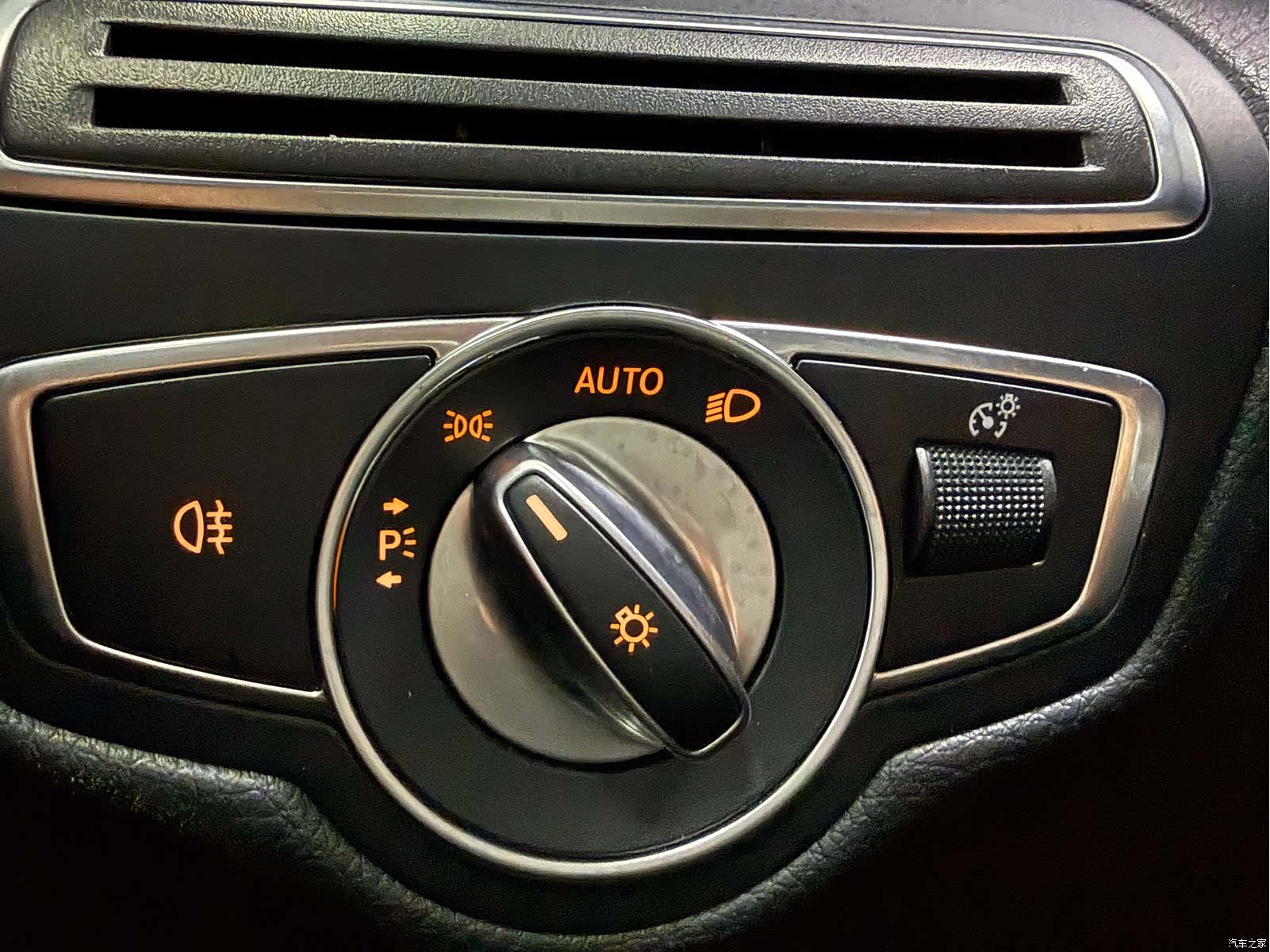 Mercedes-Benz GLC, 2022 15