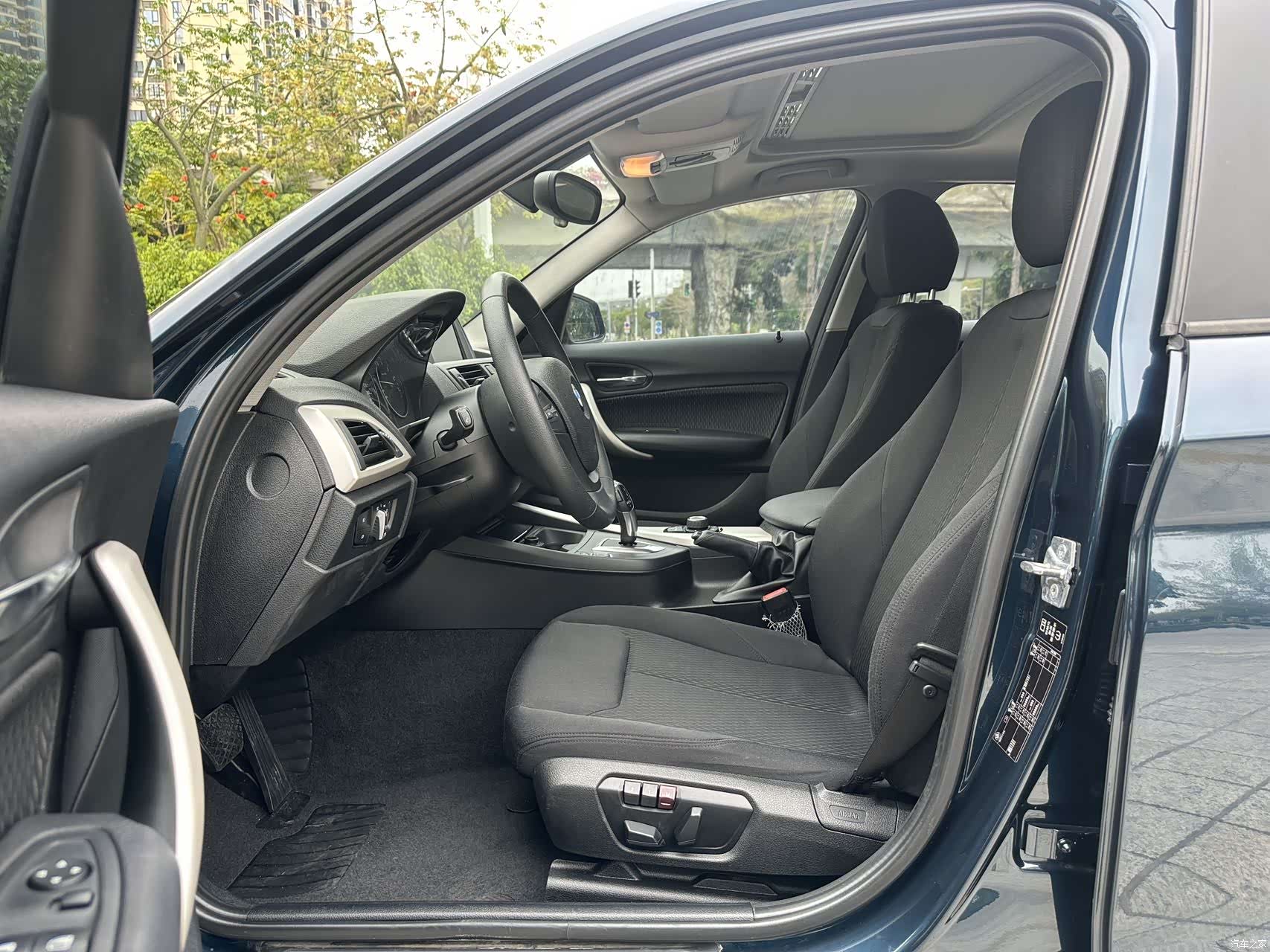 BMW 1 Series, 2014 6