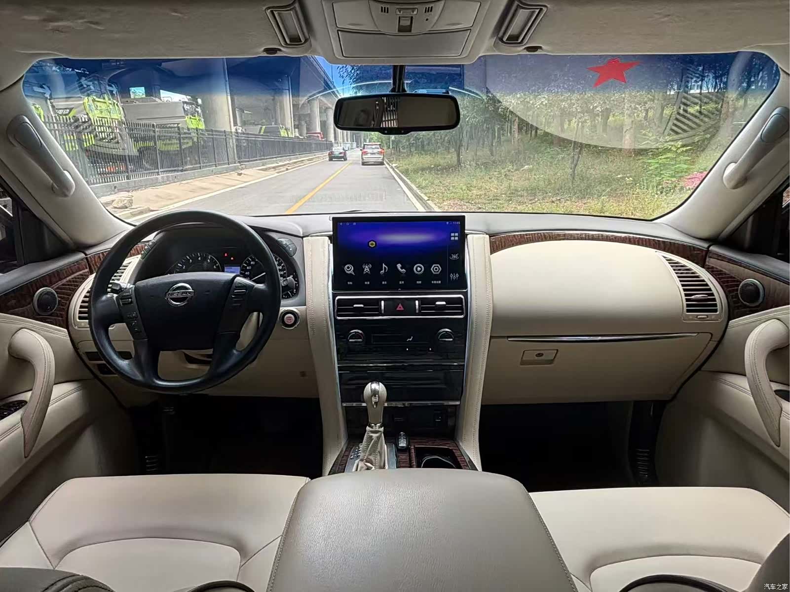 Nissan Patrol, 2018 10