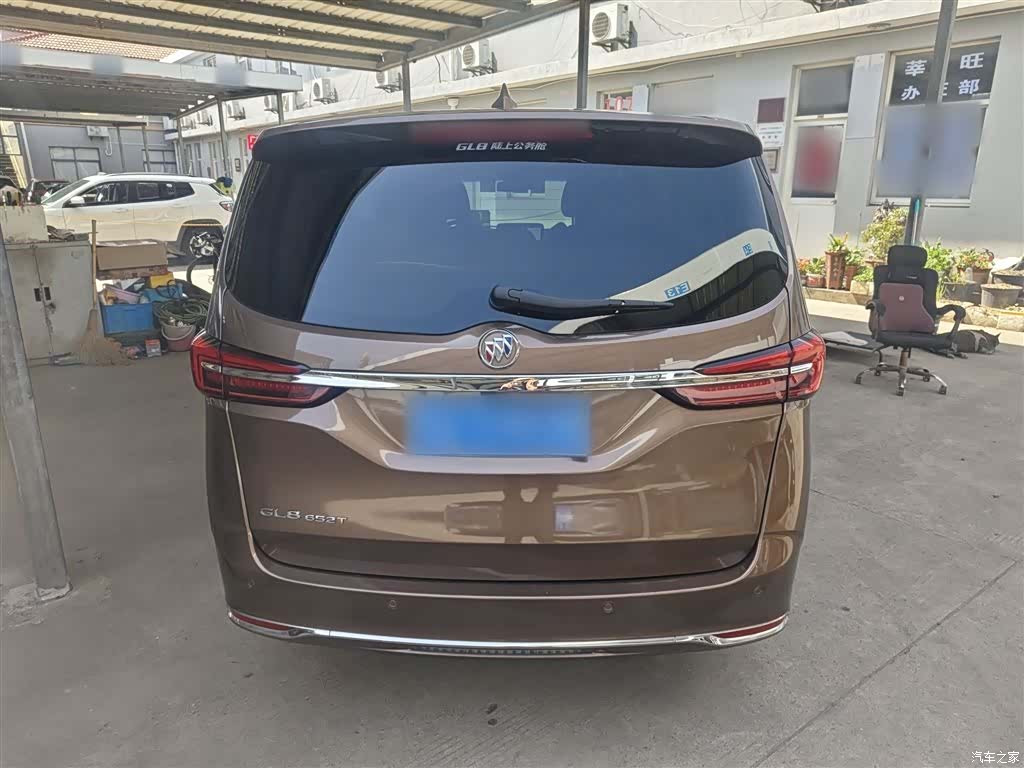 Buick GL8, 2021 4