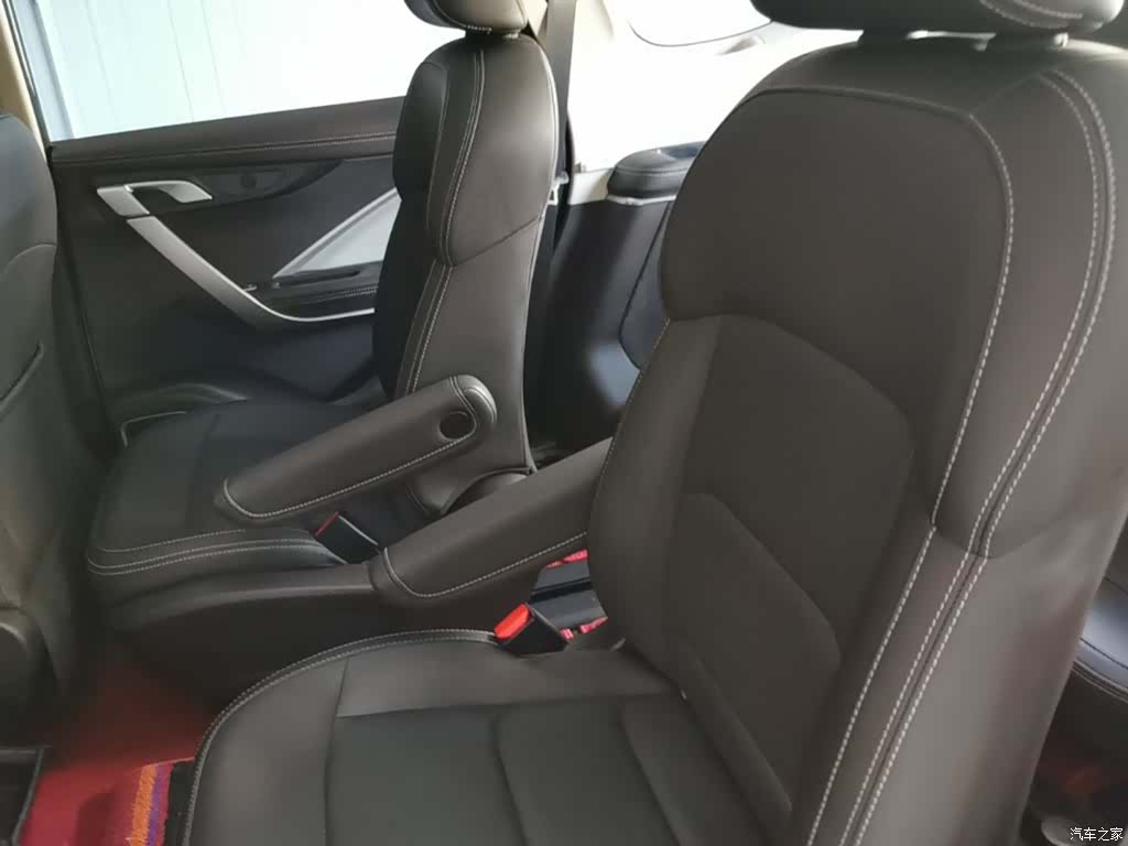 Geely Jiaji, 2021 17
