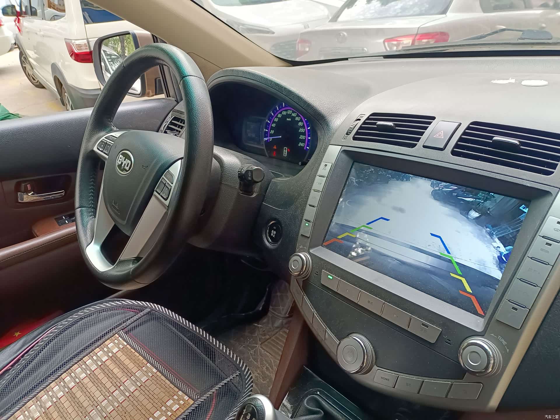 BYD S6, 2016 6