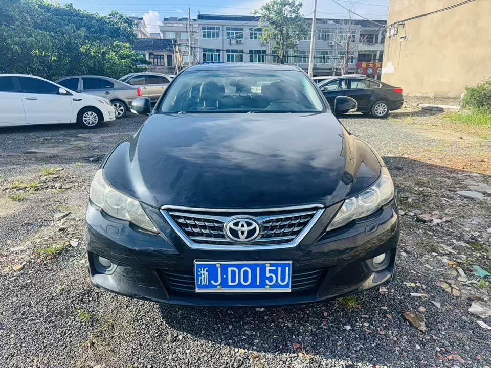Toyota Reiz Toyota Reiz