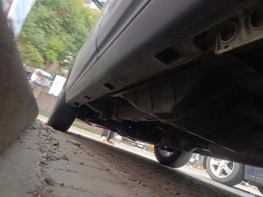 DongFeng AX7, 2022 18