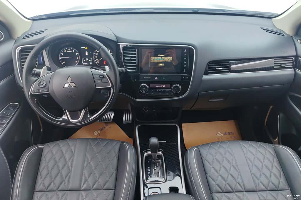 Mitsubishi Outlander, 2021 12