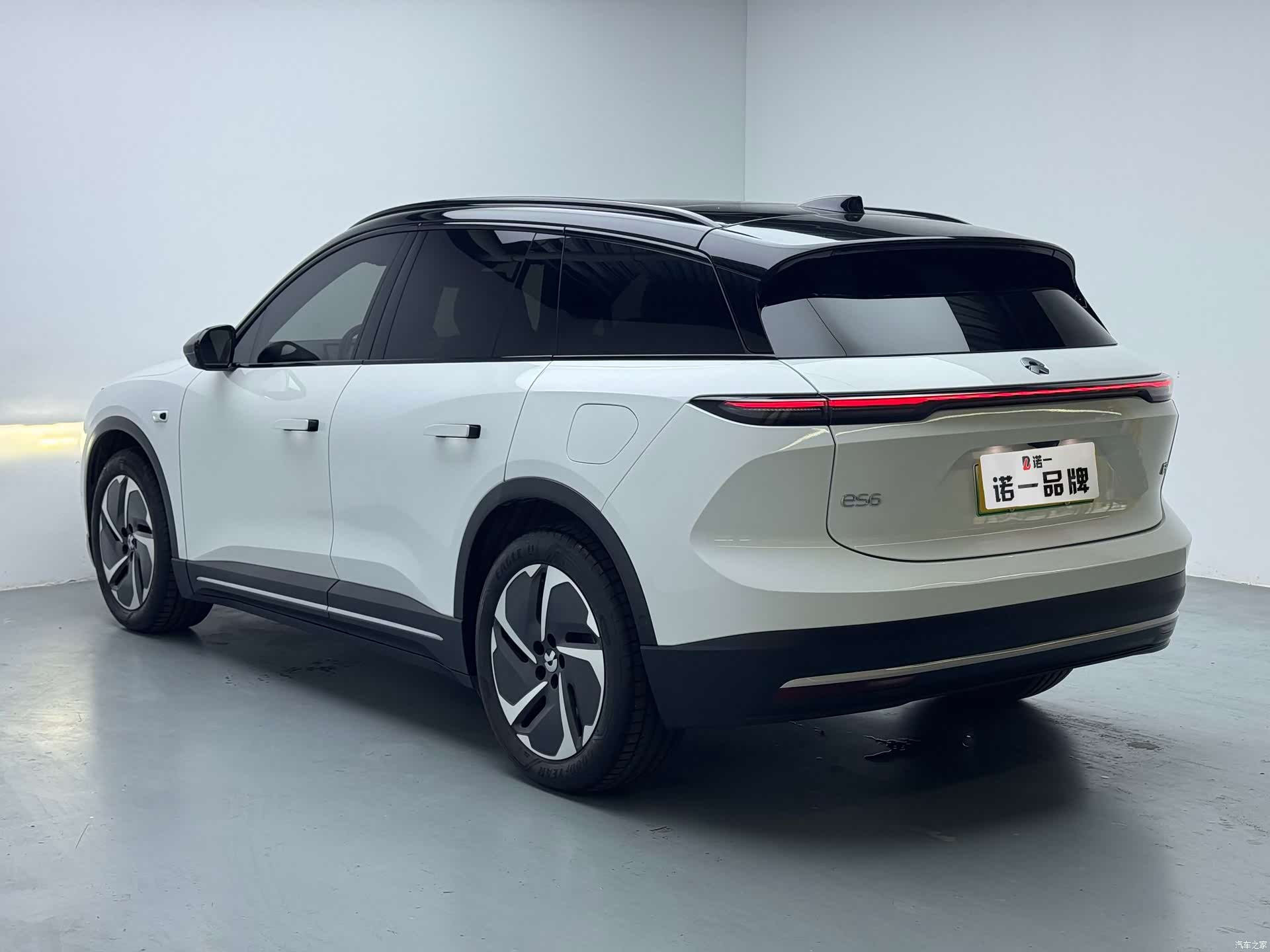 NIO ES6, 2024 6