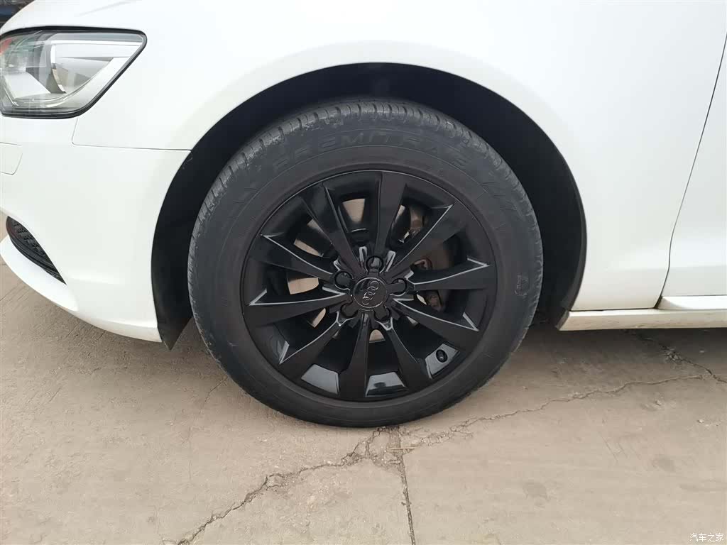 Audi A6L, 2015 25