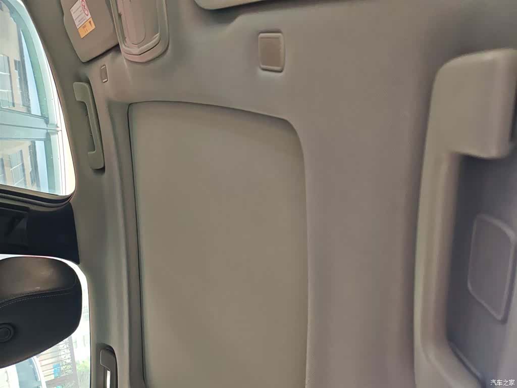 Cadillac XTS, 2019 14
