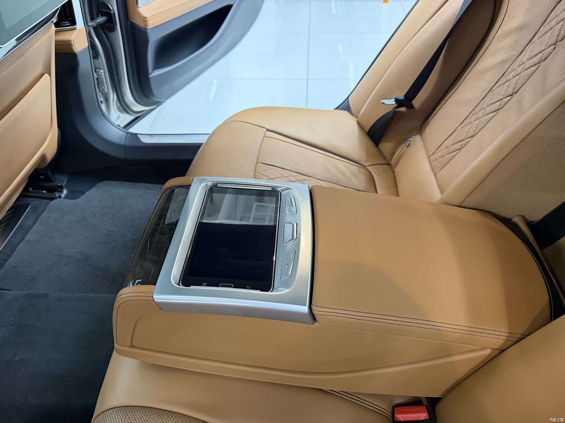 BMW 7 Series, 2016 15