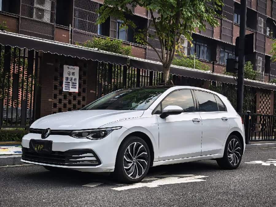 Volkswagen Golf 2021, фото 1