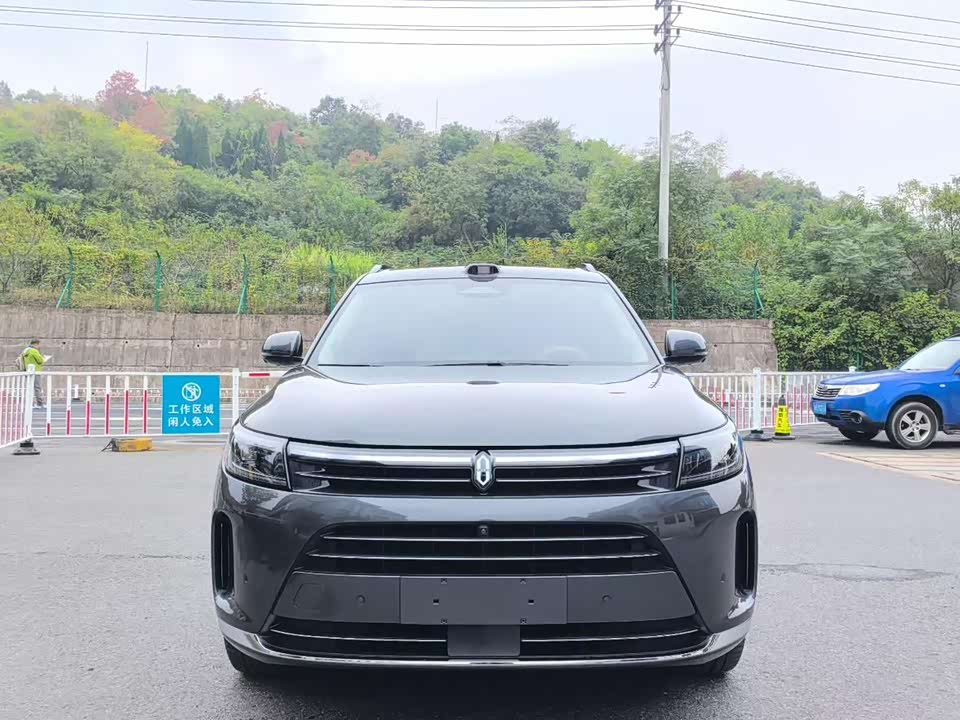 AITO Ask the world M7