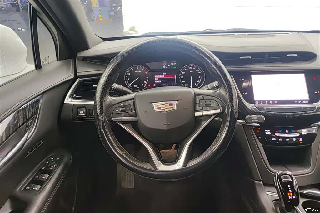 Cadillac XT6, 2022 15