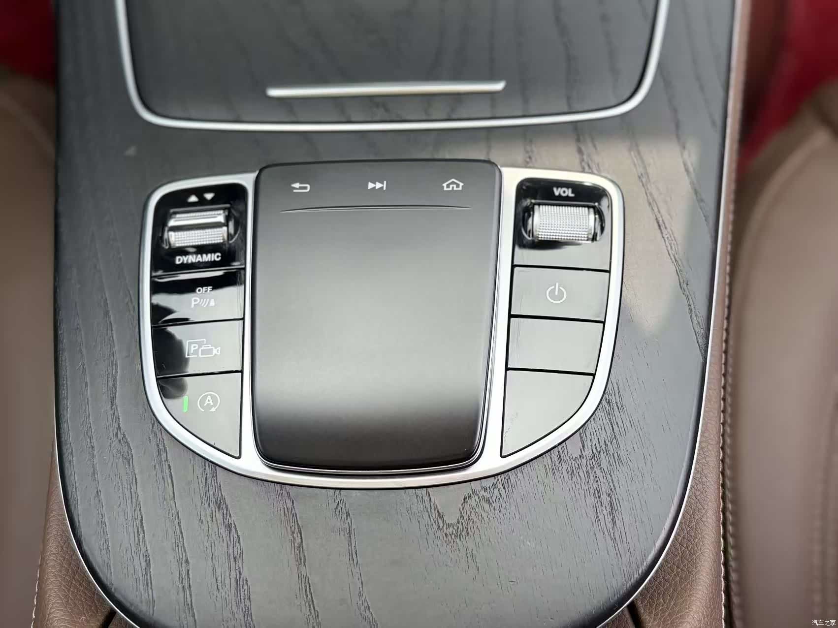 Mercedes-Benz E-Class, 2020 13