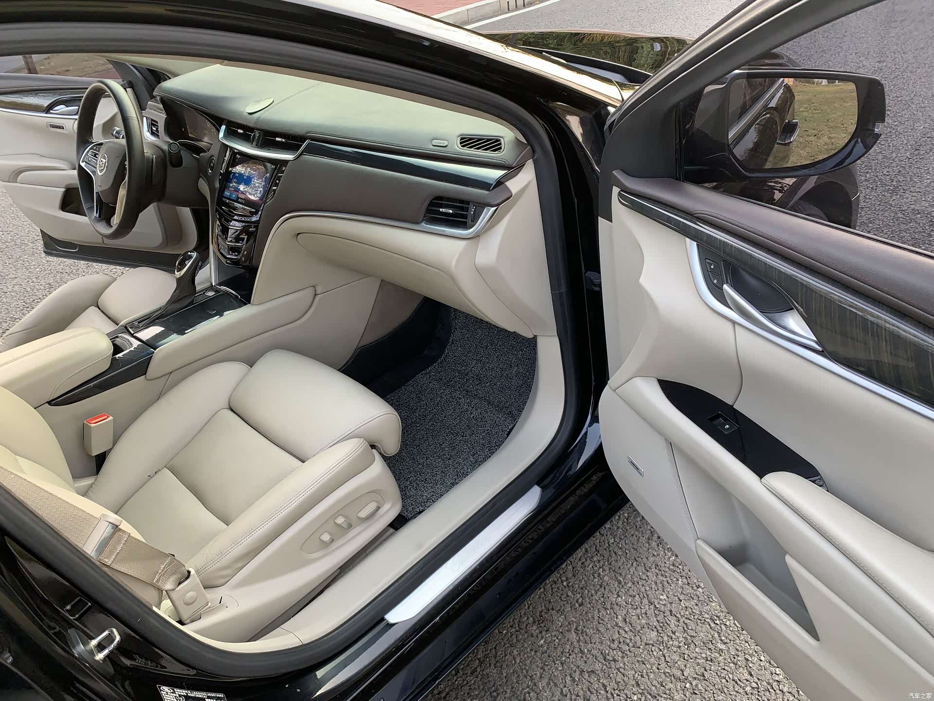 Cadillac XTS, 2015 20