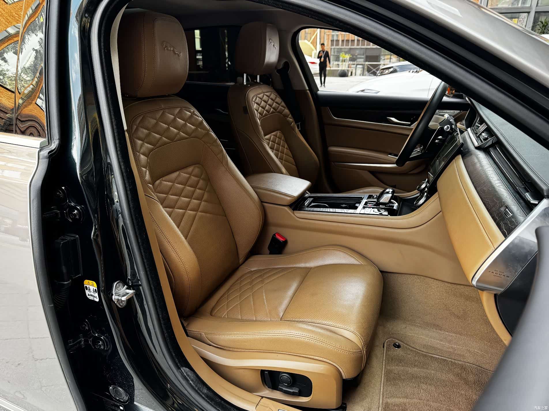 Land Rover P250, 2022 20