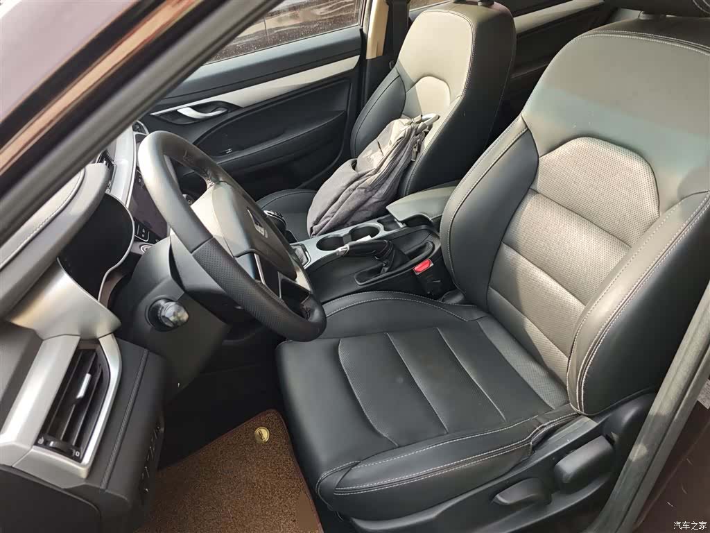 Geely Emgrand, 2019 15