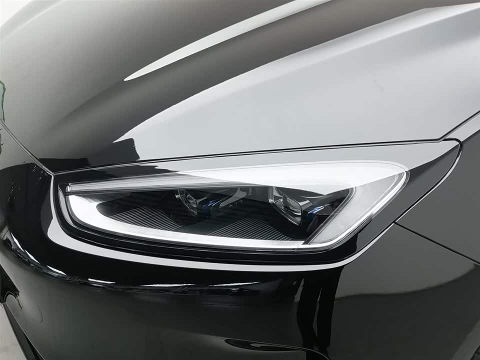 AITO Ask the world M5