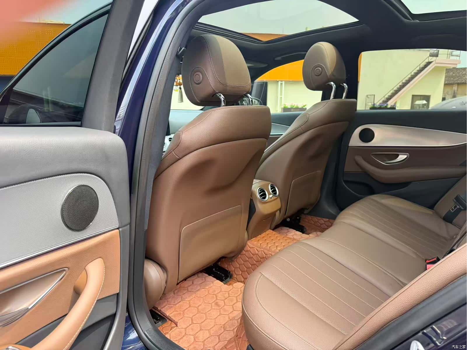Mercedes-Benz E-Class, 2020 14