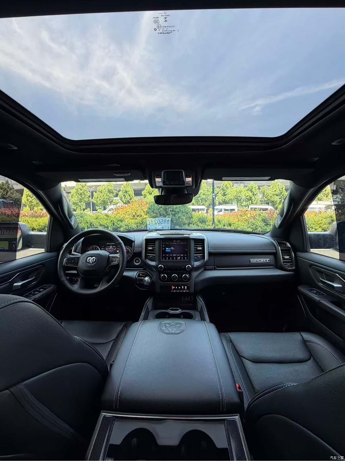 RAM Trucks, 2022 6
