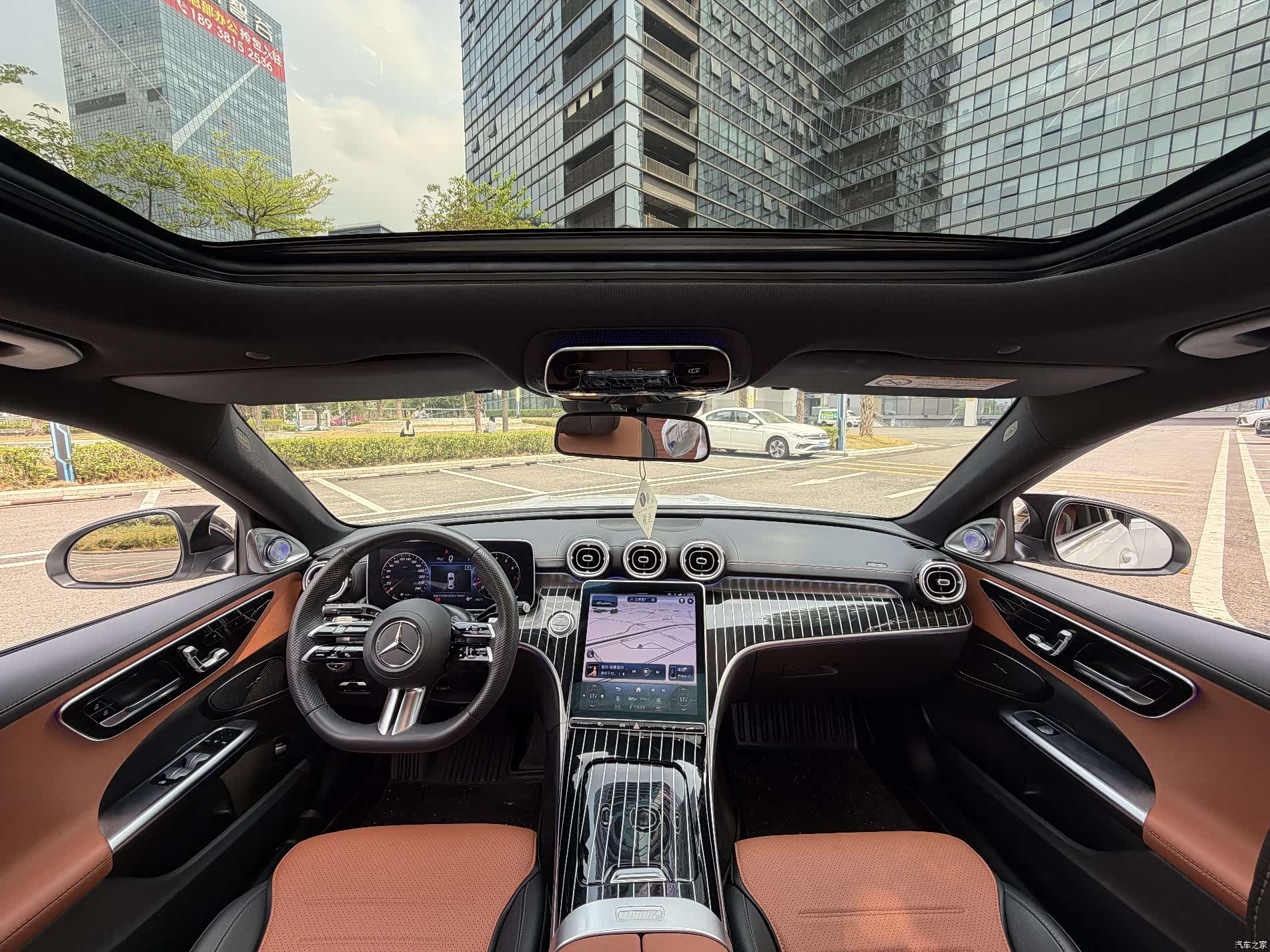 Mercedes-Benz C-Class, 2023 14