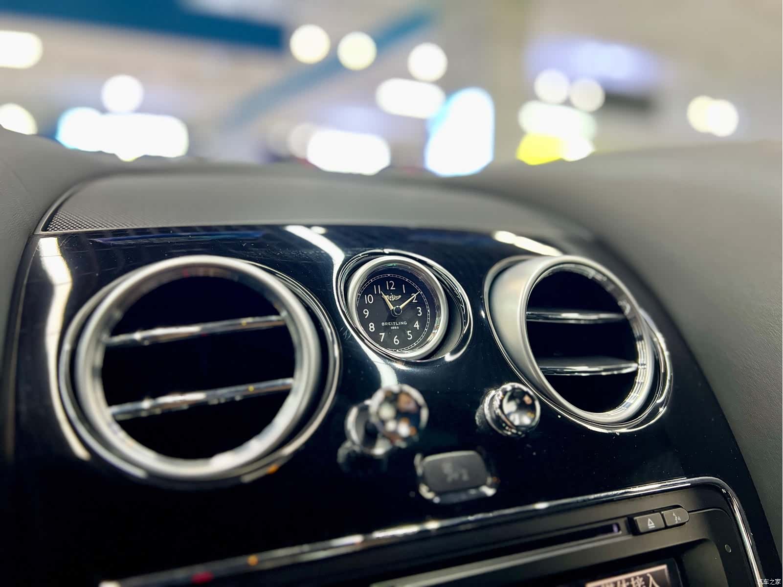 Bentley Flying Spur, 2014 25