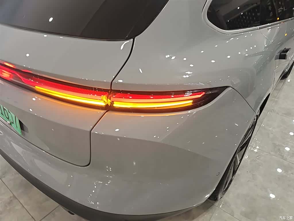 NIO ET5, 2024 8