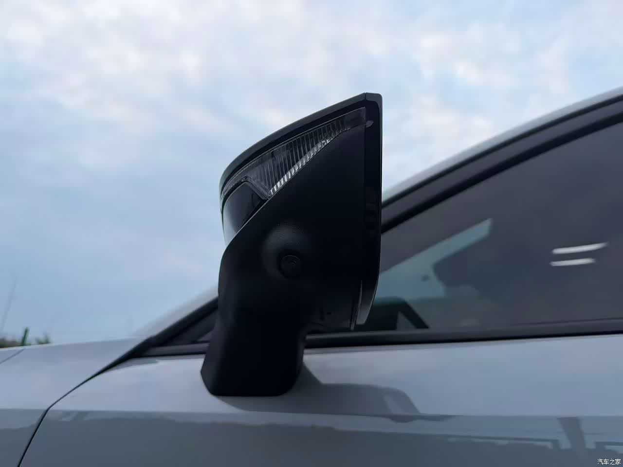 Changan UNI-V, 2022 18