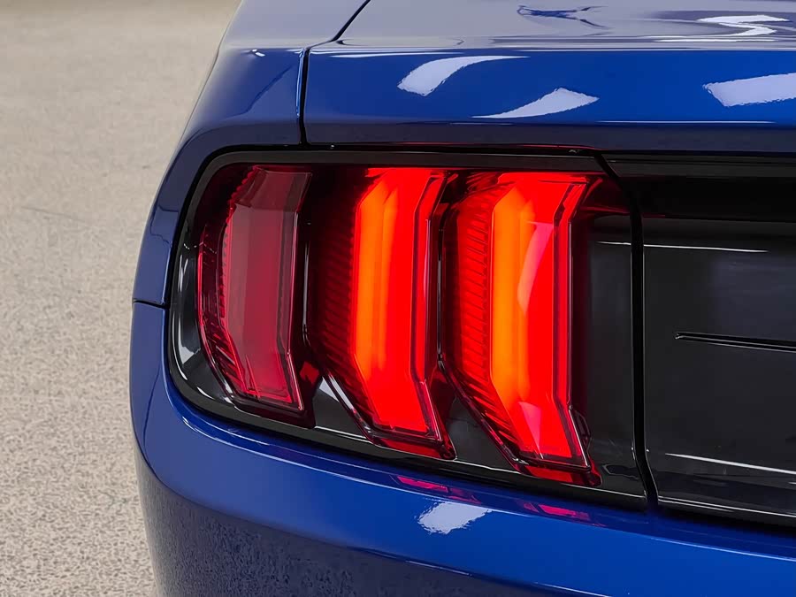 Ford Mustang 2020, фото 8
