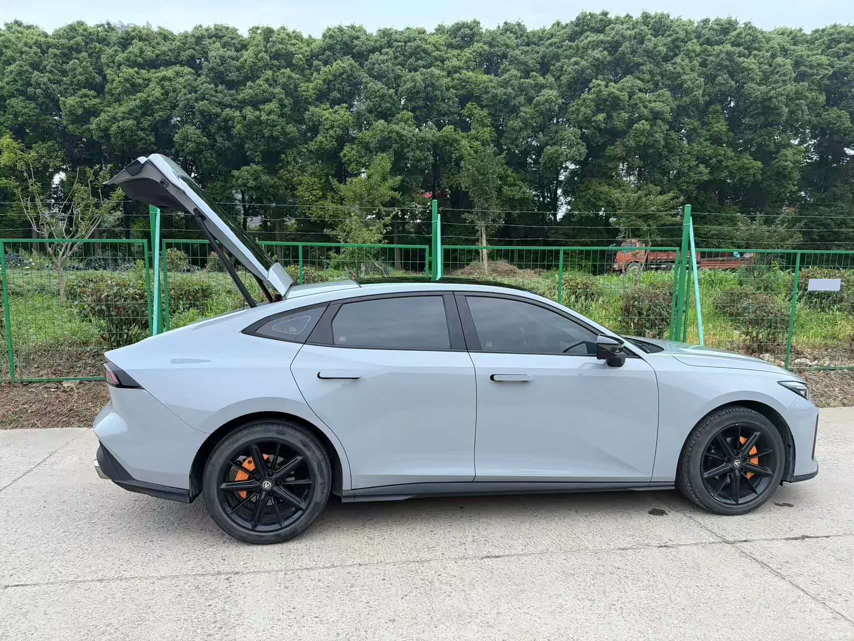 Changan UNI-V, 2022 9